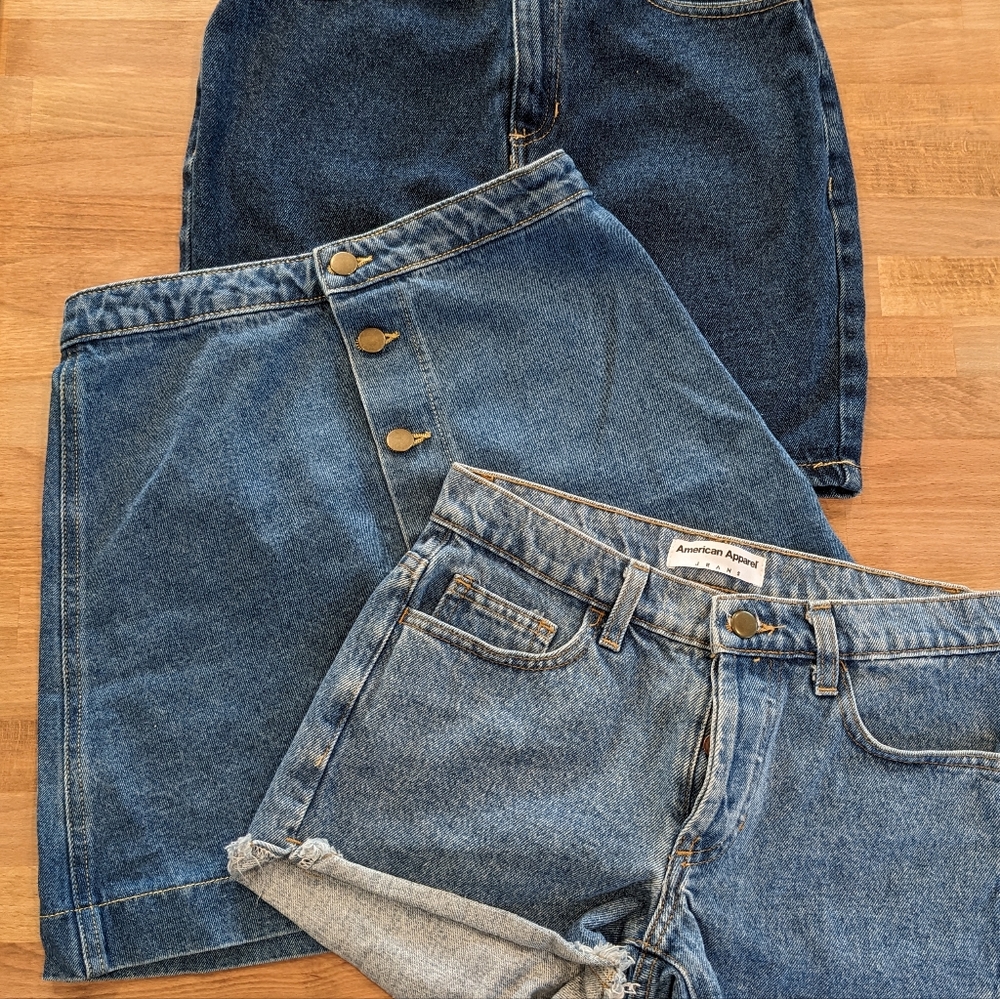 Bundle of 3 American Apparel Bottoms S/25